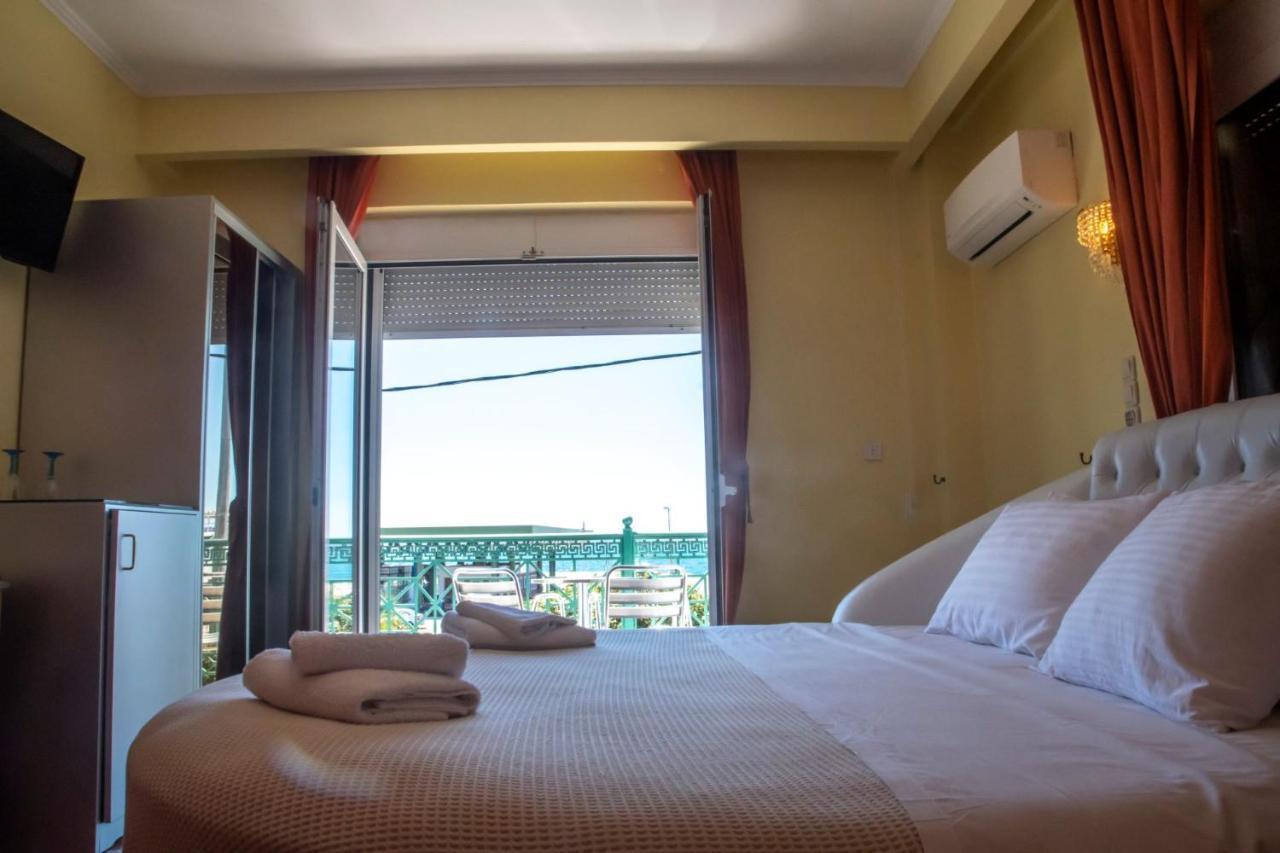 Hotel Astoria Igoumenitsa Bagian luar foto