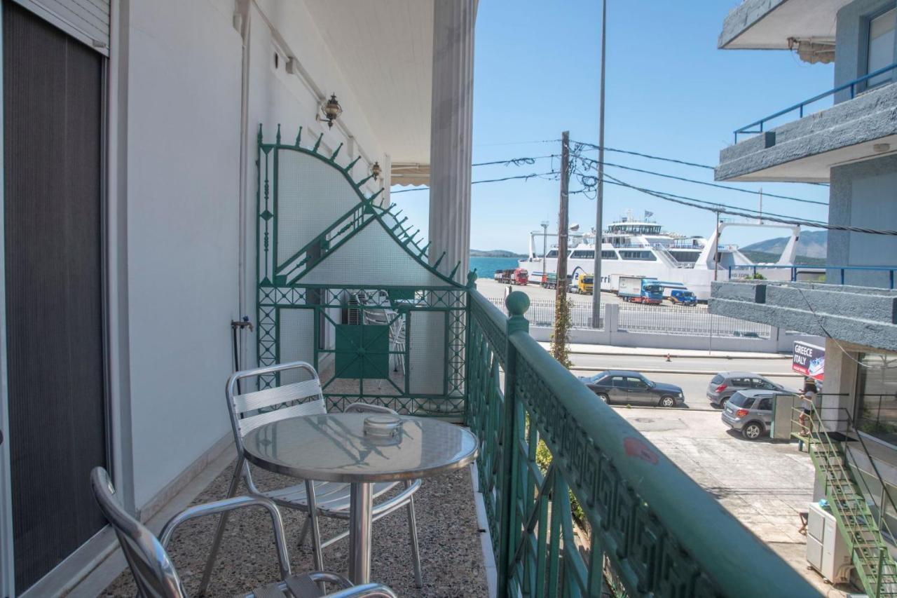 Hotel Astoria Igoumenitsa Bagian luar foto