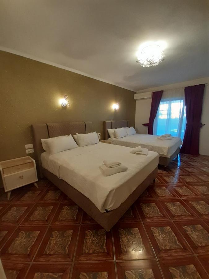 Hotel Astoria Igoumenitsa Bagian luar foto