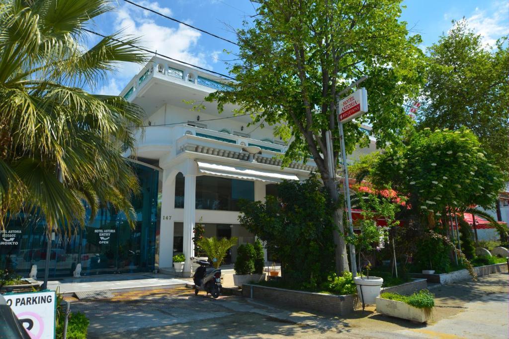 Hotel Astoria Igoumenitsa Bagian luar foto